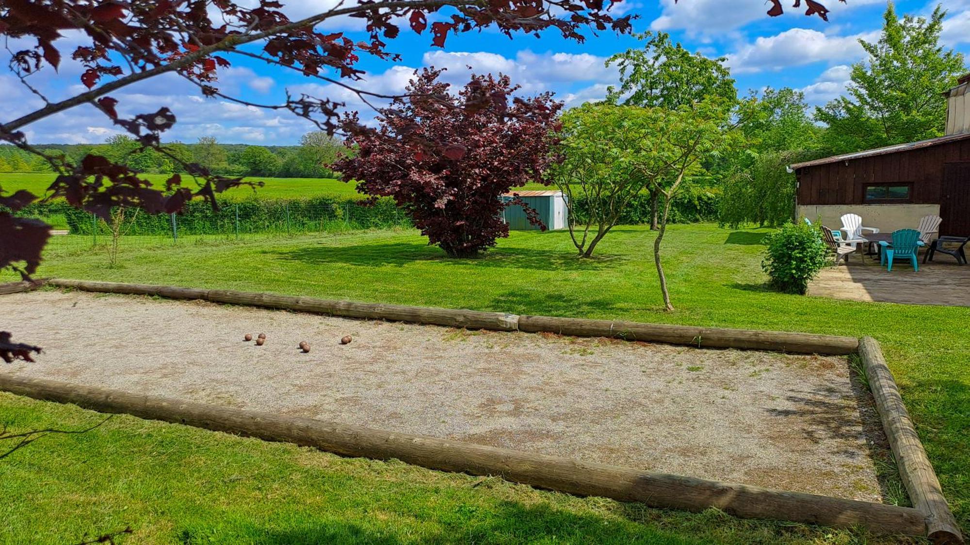 Gite De La Tuilerie Des Garandons Saint-Menoux Buitenkant foto